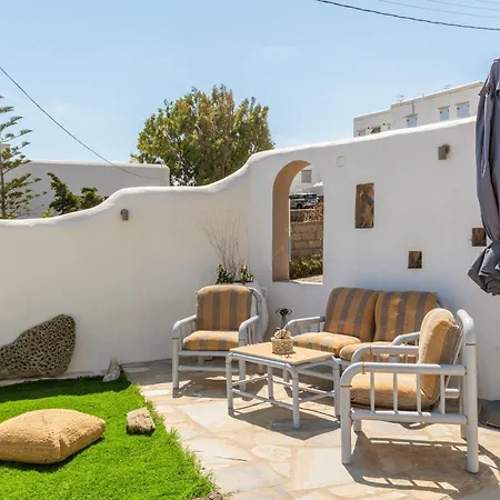 Porto Galini Tinos Perastra 103 *